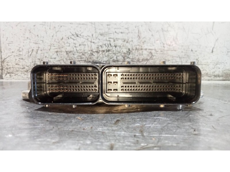 Recambio de centralita motor uce para skoda karoq (nu) ambition referencia OEM IAM 0261S21433 05E907309H 