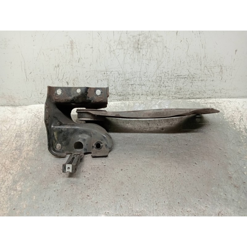 Recambio de brazo suspension inferior trasero izquierdo para mercedes clase a (bm 177) a 200 d (177.012) referencia OEM IAM A247