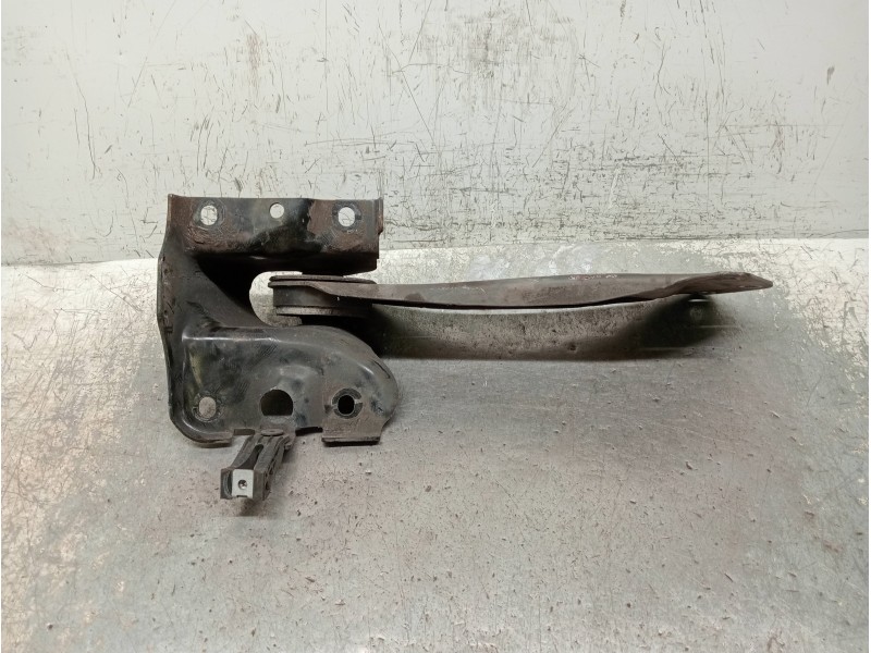 Recambio de brazo suspension inferior trasero izquierdo para mercedes clase a (bm 177) a 200 d (177.012) referencia OEM IAM A247