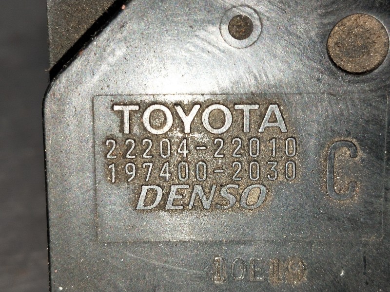 Recambio de caudalimetro para toyota corolla (e12) 1.6 linea sol berlina 3/5 referencia OEM IAM 2220422010 1974002030 