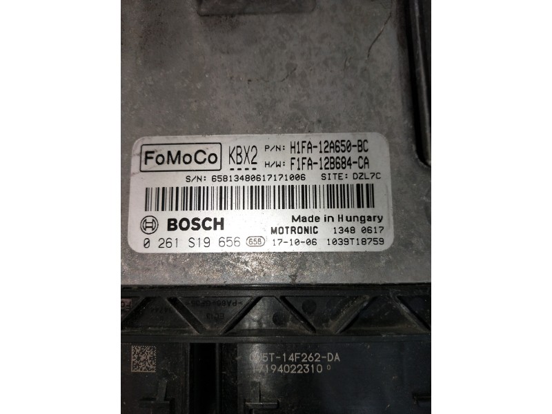 Recambio de centralita motor uce para ford focus lim. trend referencia OEM IAM 061S19656 F1FA12B684CA F1FA12A650BC