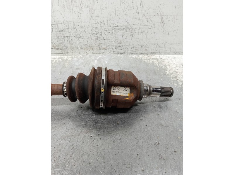 Recambio de transmision delantera derecha para toyota corolla (e12) 1.6 linea sol berlina 3/5 referencia OEM IAM 00583155  