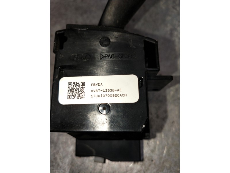 Recambio de mando luces para ford focus lim. trend referencia OEM IAM AV6T13335AE  