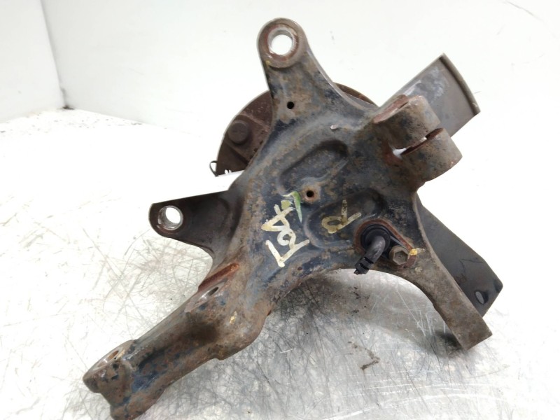 Recambio de mangueta delantera derecha para hyundai h1 2.5 crdi cat referencia OEM IAM   