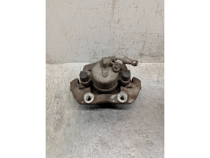 Recambio de pinza freno delantera derecha para ford focus lim. trend referencia OEM IAM   FOMOCO