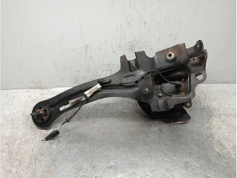 Recambio de mangueta trasera izquierda para ford focus lim. trend referencia OEM IAM   