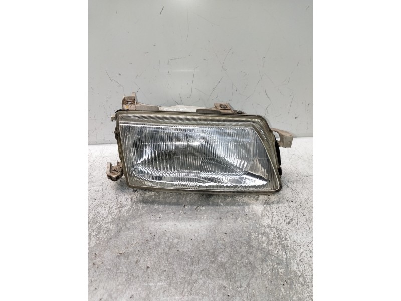 Recambio de faro derecho para opel astra f berlina california referencia OEM IAM   