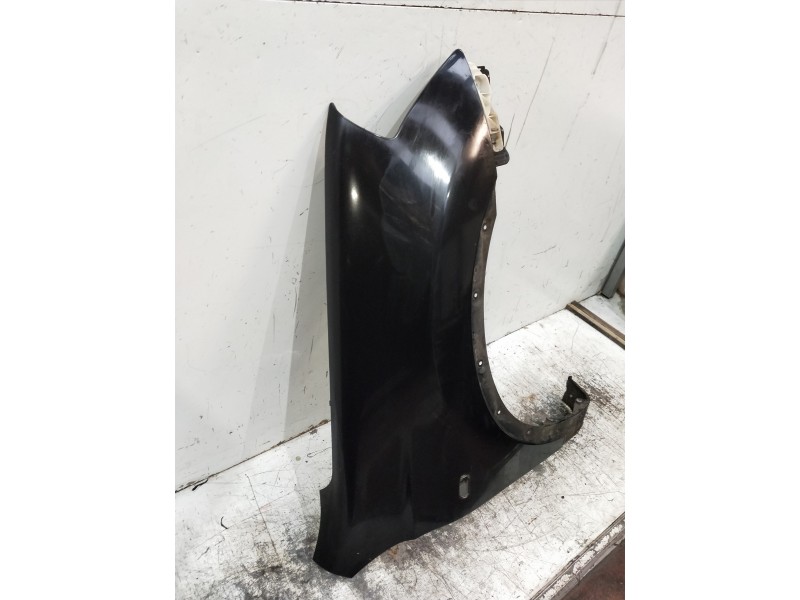 Recambio de aleta delantera derecha para nissan qashqai (j10) acenta referencia OEM IAM   