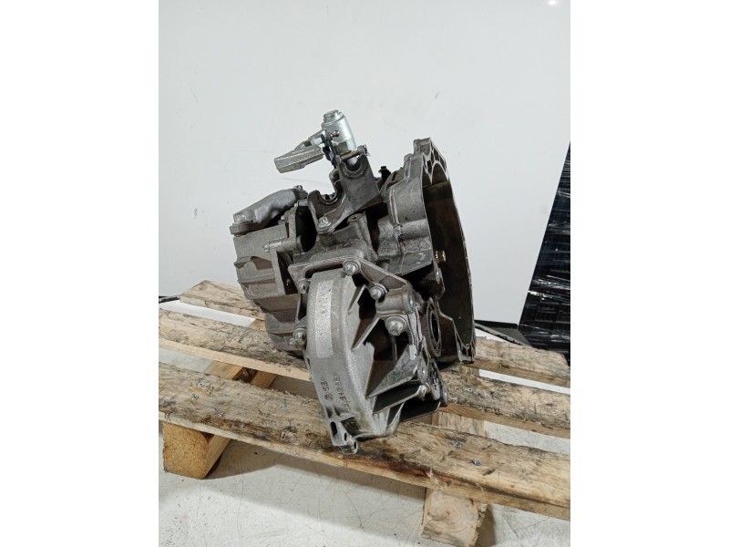 Recambio de caja cambios para opel astra h ber. enjoy referencia OEM IAM M32 017DI 33501AZQ 2146931YZ 6V