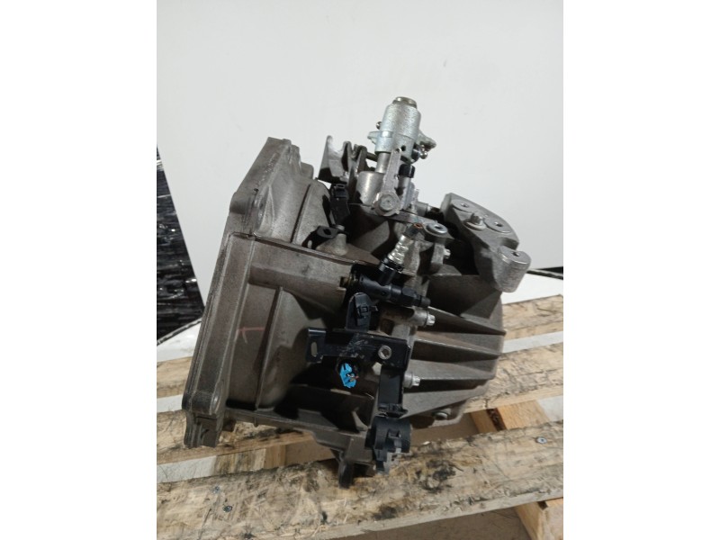 Recambio de caja cambios para opel astra h ber. enjoy referencia OEM IAM M32 017DI 33501AZQ 2146931YZ 6V