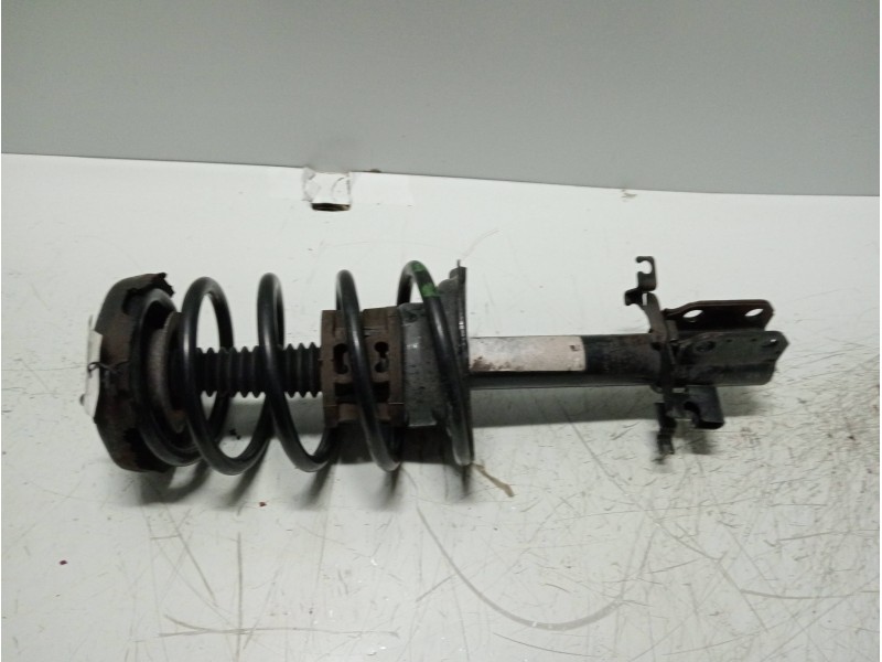 Recambio de amortiguador delantero izquierdo para renault megane i fase 2 classic (la..) 1.9 d rt referencia OEM IAM   