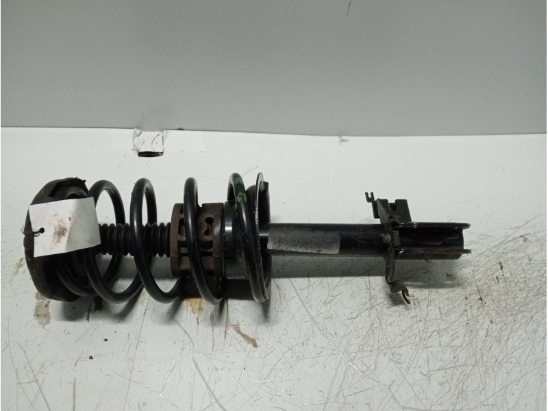 Recambio de amortiguador delantero derecho para renault megane i fase 2 classic (la..) 1.9 d rt referencia OEM IAM   