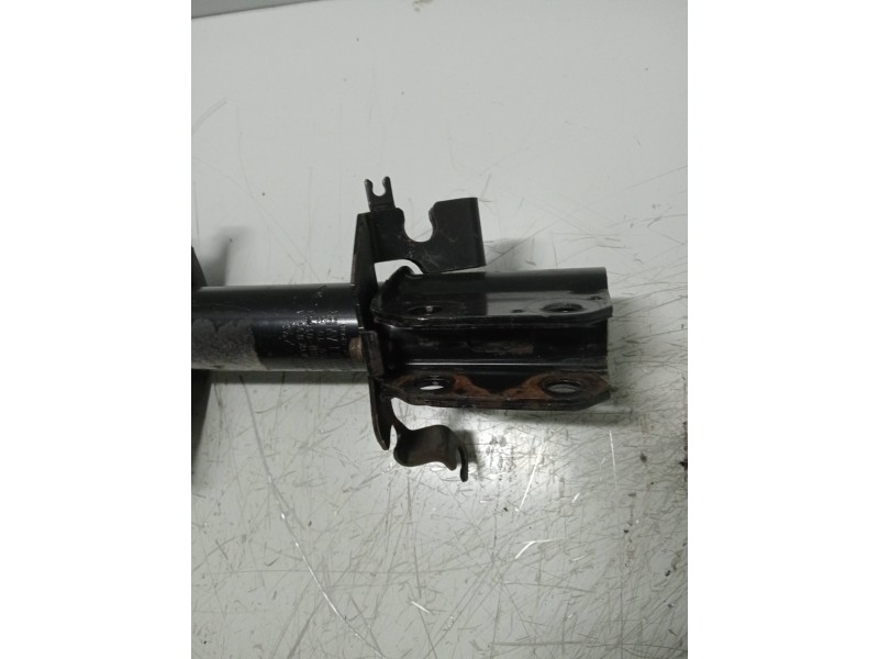 Recambio de amortiguador delantero derecho para renault megane i fase 2 classic (la..) 1.9 d rt referencia OEM IAM   