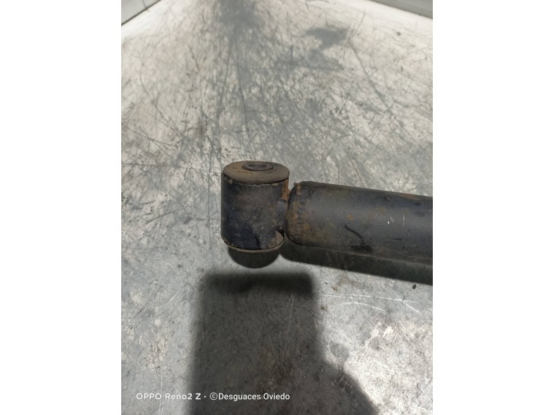 Recambio de amortiguador trasero izquierdo para volkswagen vento (1h2) gl referencia OEM IAM   
