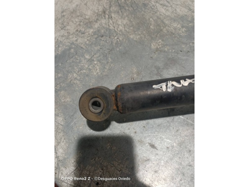 Recambio de amortiguador trasero derecho para volkswagen vento (1h2) gl referencia OEM IAM   