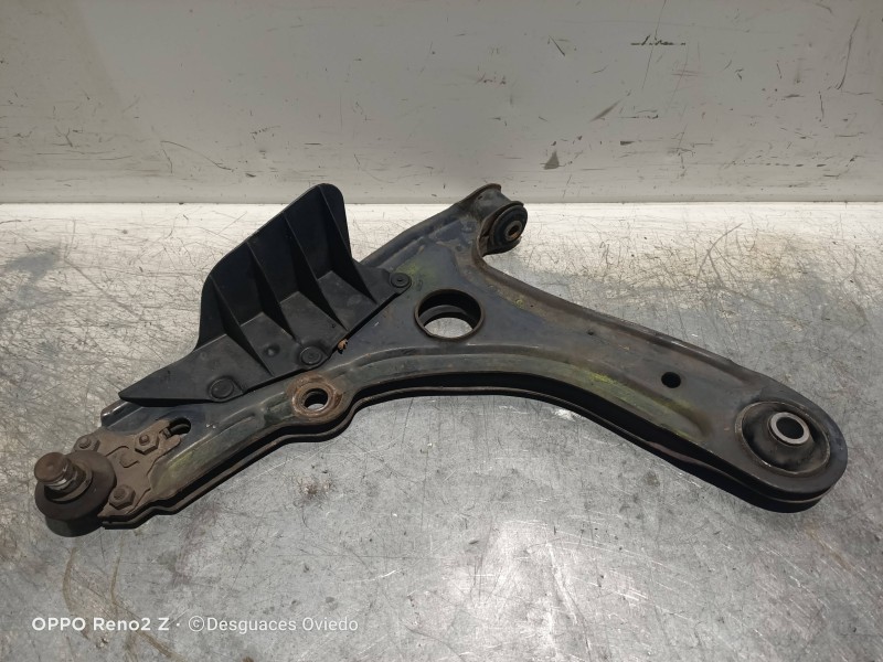 Recambio de brazo suspension inferior delantero izquierdo para volkswagen vento (1h2) gl referencia OEM IAM   