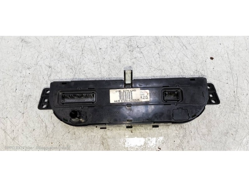 Recambio de mando calefaccion / aire acondicionado para kia cee´d 1.6 gdi cat referencia OEM IAM 97250A2202WK  