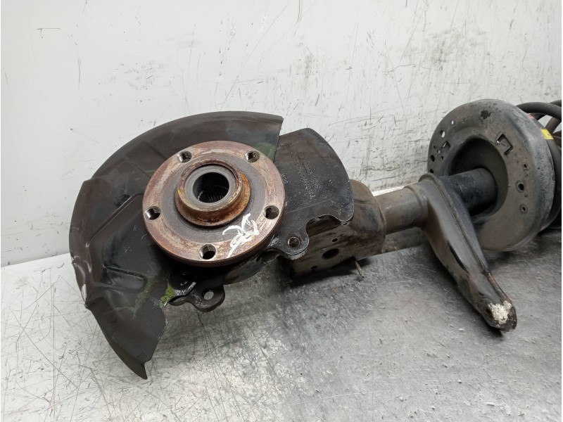 Recambio de mangueta delantera derecha para audi 100 berlina (c4) básico referencia OEM IAM   