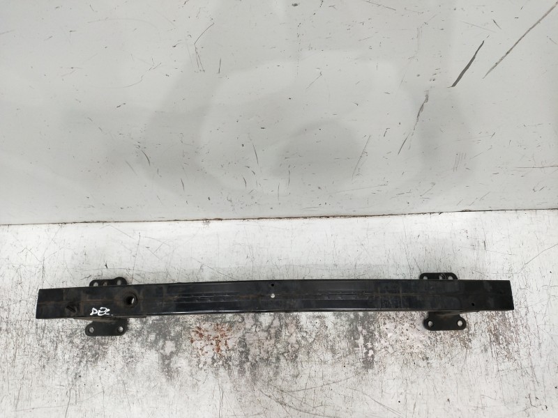 Recambio de refuerzo paragolpes delantero para nissan qashqai (j10) acenta referencia OEM IAM   