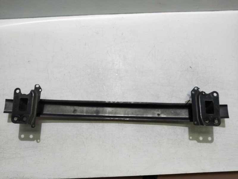 Recambio de refuerzo paragolpes delantero para volkswagen polo (9n1) highline referencia OEM IAM   