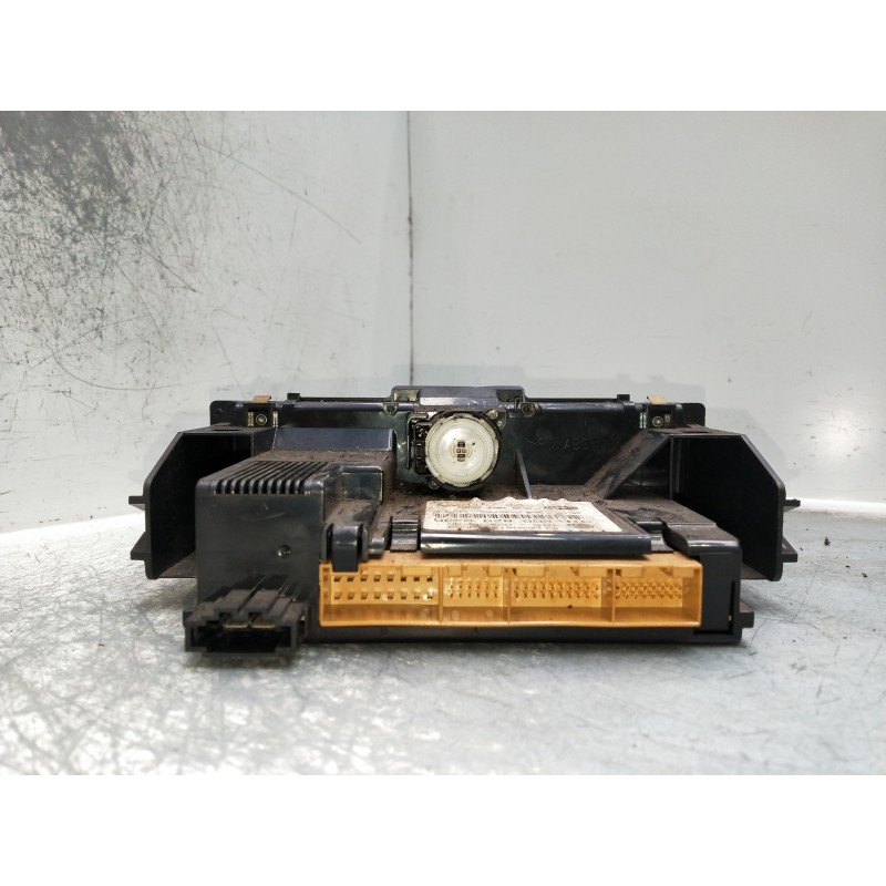 Recambio de mando calefaccion / aire acondicionado para audi a4 berlina (b5) 1.9 tdi referencia OEM IAM 8D0820043M 5HB00790805 