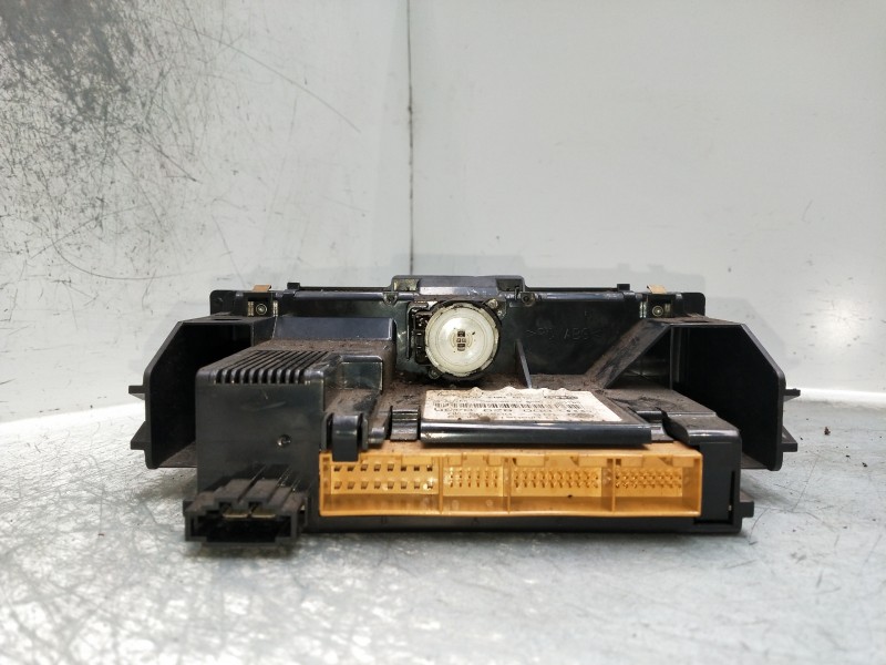 Recambio de mando calefaccion / aire acondicionado para audi a4 berlina (b5) 1.9 tdi referencia OEM IAM 8D0820043M 5HB00790805 