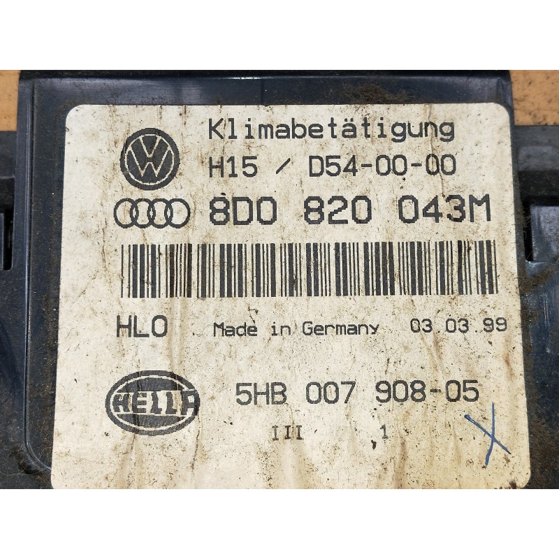 Recambio de mando calefaccion / aire acondicionado para audi a4 berlina (b5) 1.9 tdi referencia OEM IAM 8D0820043M 5HB00790805 