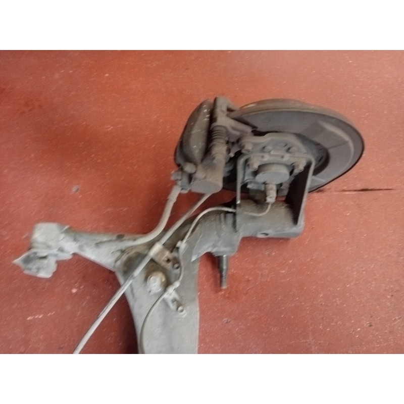 Recambio de puente trasero para toyota corolla verso (r1) 2.0 d-4d luna referencia OEM IAM   DISCO/ABS