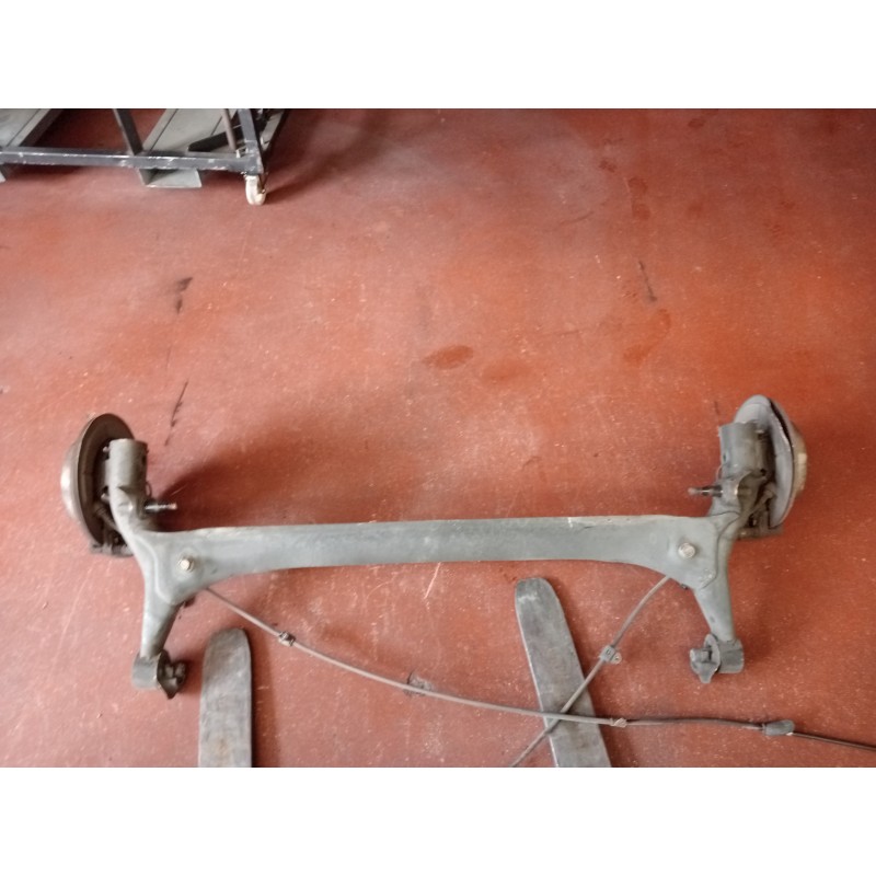 Recambio de puente trasero para toyota corolla verso (r1) 2.0 d-4d luna referencia OEM IAM   DISCO/ABS