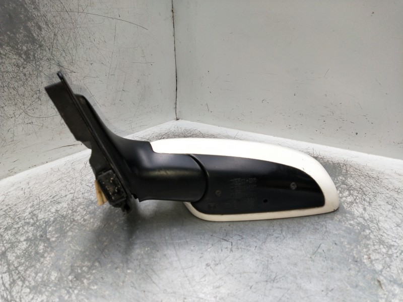 Recambio de retrovisor izquierdo para audi a6 berlina (c4) 2.6 quattro referencia OEM IAM ELECTRICO 1 ENCHUFE 5 CABLES