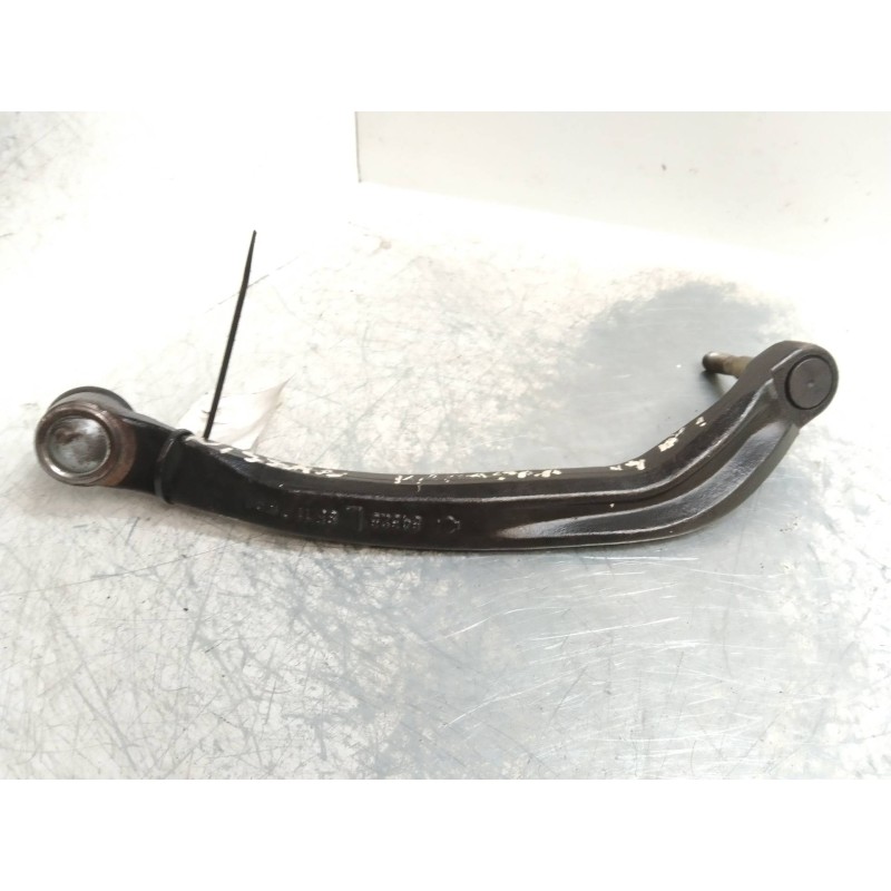 Recambio de brazo suspension inferior delantero izquierdo para nissan primera trav. (p12) 1.9 16v turbodiesel cat referencia OEM