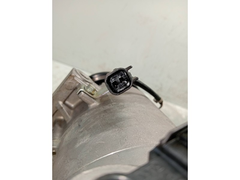Recambio de compresor aire acondicionado para ford focus lim. trend referencia OEM IAM DV6119D629FG  