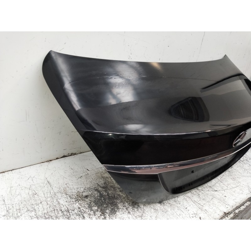 Recambio de tapa maletero para mercedes clase c (w205) lim. c 220 cdi bluetec (205.004) referencia OEM IAM   