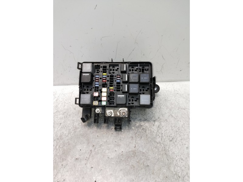 Recambio de caja reles / fusibles para ford transit custom kombi 300 l1 ambiente referencia OEM IAM BK3T9K499FCC  