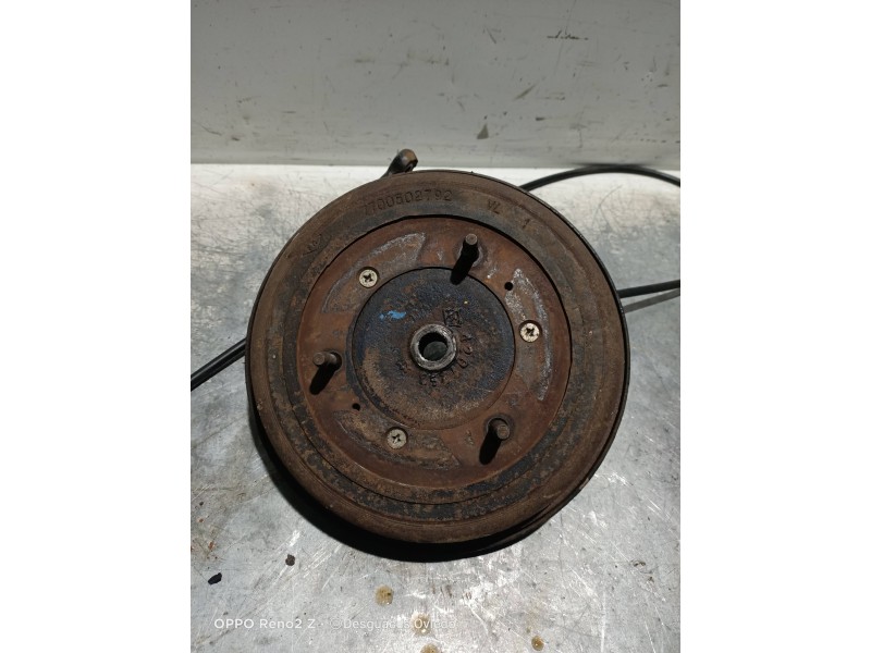 Recambio de mangueta delantera derecha para renault 4 berlina/familiar/furgoneta referencia OEM IAM   