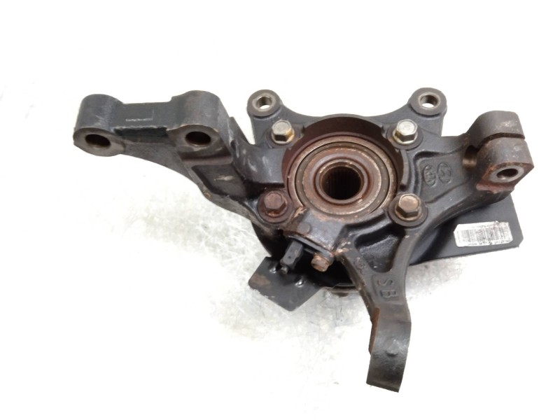 Recambio de mangueta delantera izquierda para hyundai i30 1.6 crdi cat referencia OEM IAM   