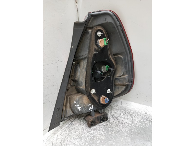 Recambio de piloto trasero izquierdo para honda jazz (gd1/5) 1.2 live referencia OEM IAM   