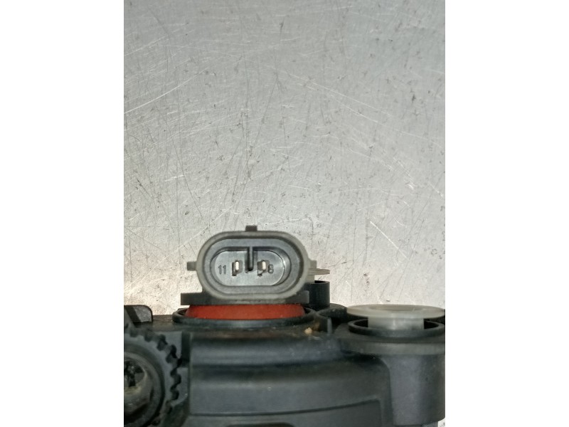 Recambio de faro antiniebla derecho para nissan almera (n16/e) 1.5 16v cat referencia OEM IAM 8200002470 89202701 