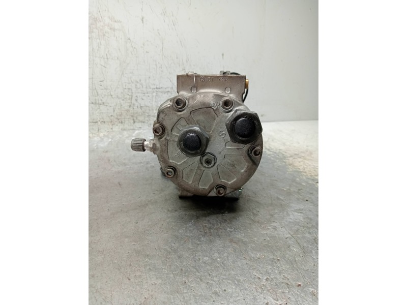 Recambio de compresor aire acondicionado para audi a6 berlina (c4) 2.6 quattro referencia OEM IAM   