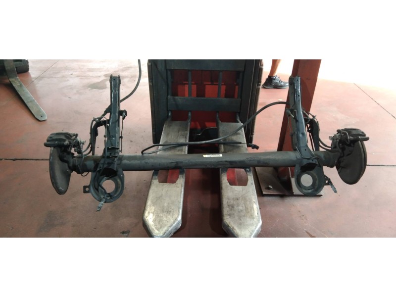 Recambio de puente trasero para peugeot 807 sr pack referencia OEM IAM  DISCO/ABS 