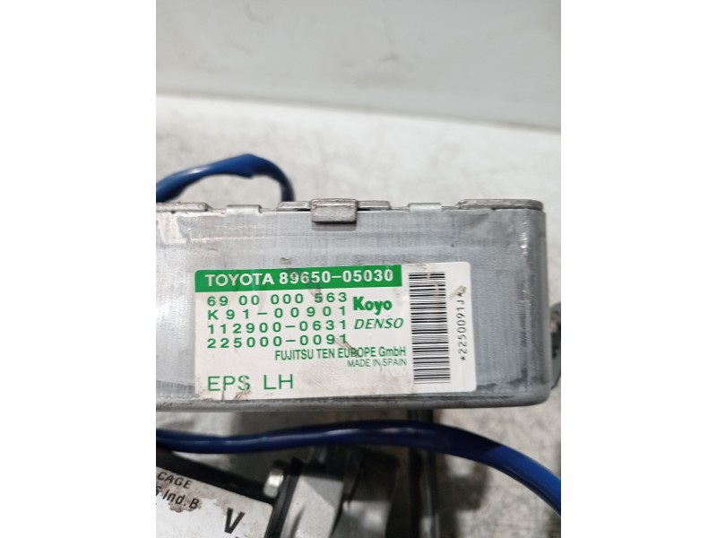 Recambio de columna direccion para toyota avensis berlina (t25) 1.8 sol sedán (4-ptas.) referencia OEM IAM 4520005281 8965005030