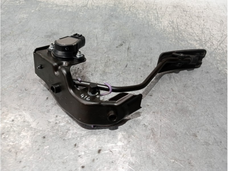 Recambio de potenciometro pedal para toyota avensis berlina (t25) 1.8 sol sedán (4-ptas.) referencia OEM IAM 7811135030  