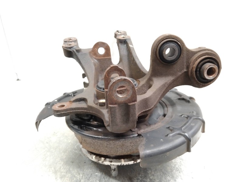 Recambio de mangueta trasera izquierda para hyundai i30 1.6 crdi cat referencia OEM IAM   