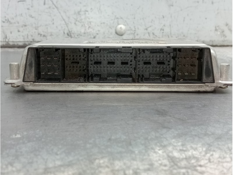 Recambio de centralita motor uce para bmw serie 3 berlina (e46) 320d referencia OEM IAM 2248959  