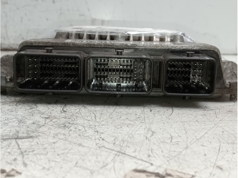 Recambio de centralita motor uce para ford focus sportbreak (cap) ghia referencia OEM IAM 4M5112A650JK 5WS40303JT 