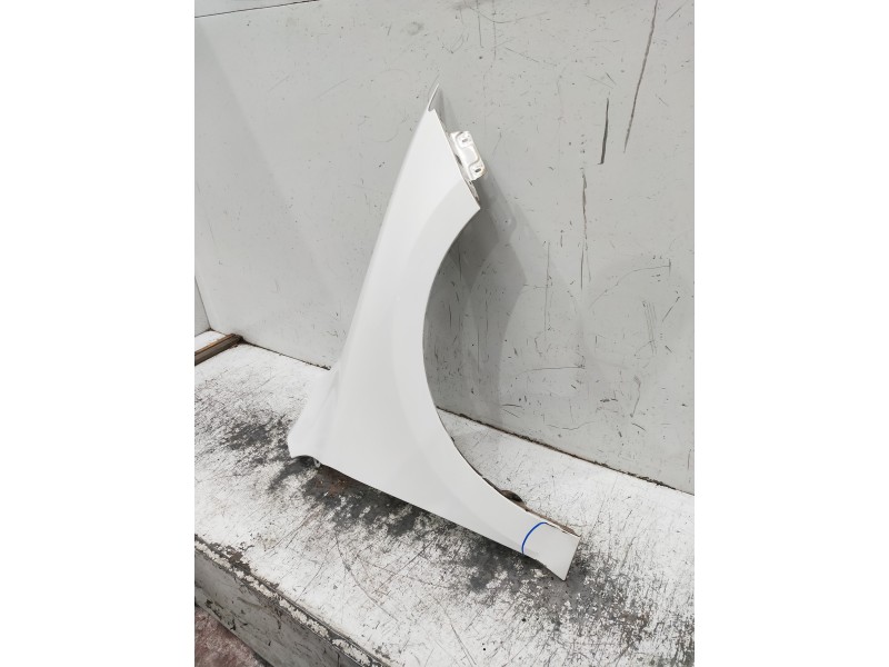 Recambio de aleta delantera derecha para seat toledo (kg3) style referencia OEM IAM   