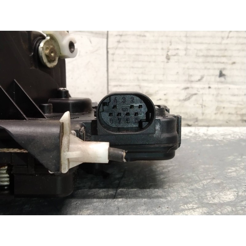 Recambio de motor cierre centralizado trasero derecho para bmw serie 3 berlina (e46) 320d referencia OEM IAM   4P