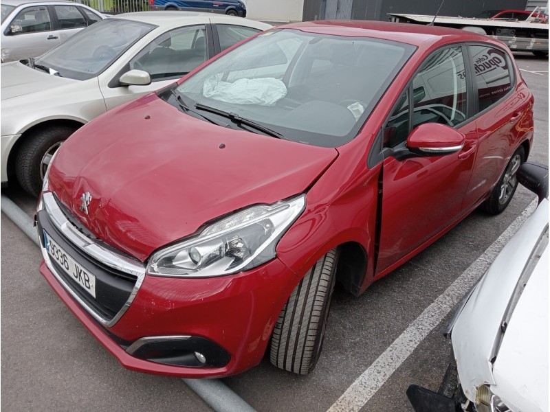 peugeot 208 del año 2015