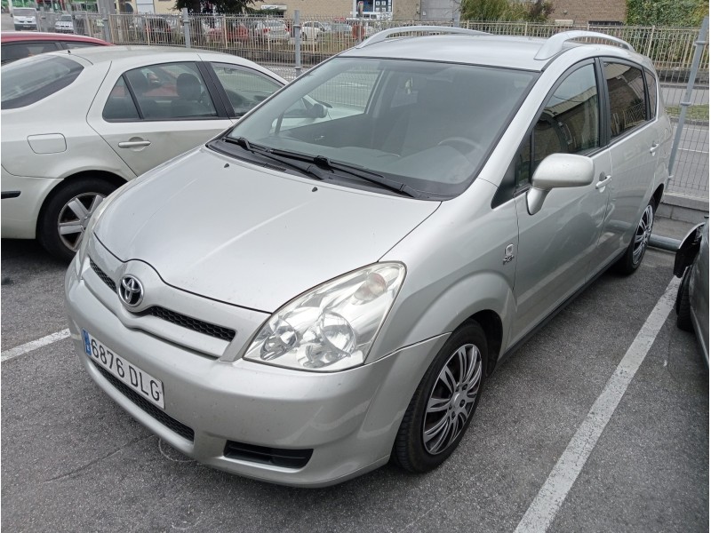 toyota corolla verso (r1) del año 2005