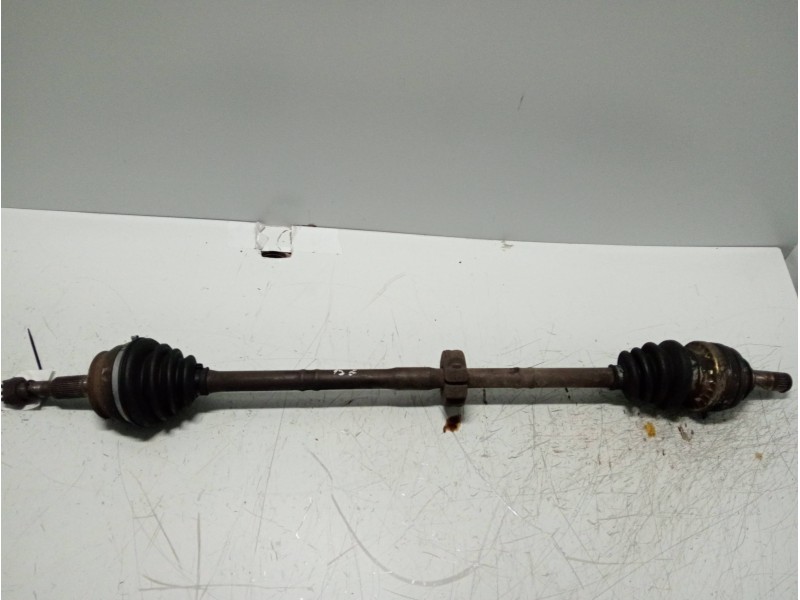 Recambio de transmision delantera derecha para opel kadett e 1.7 diesel referencia OEM IAM   